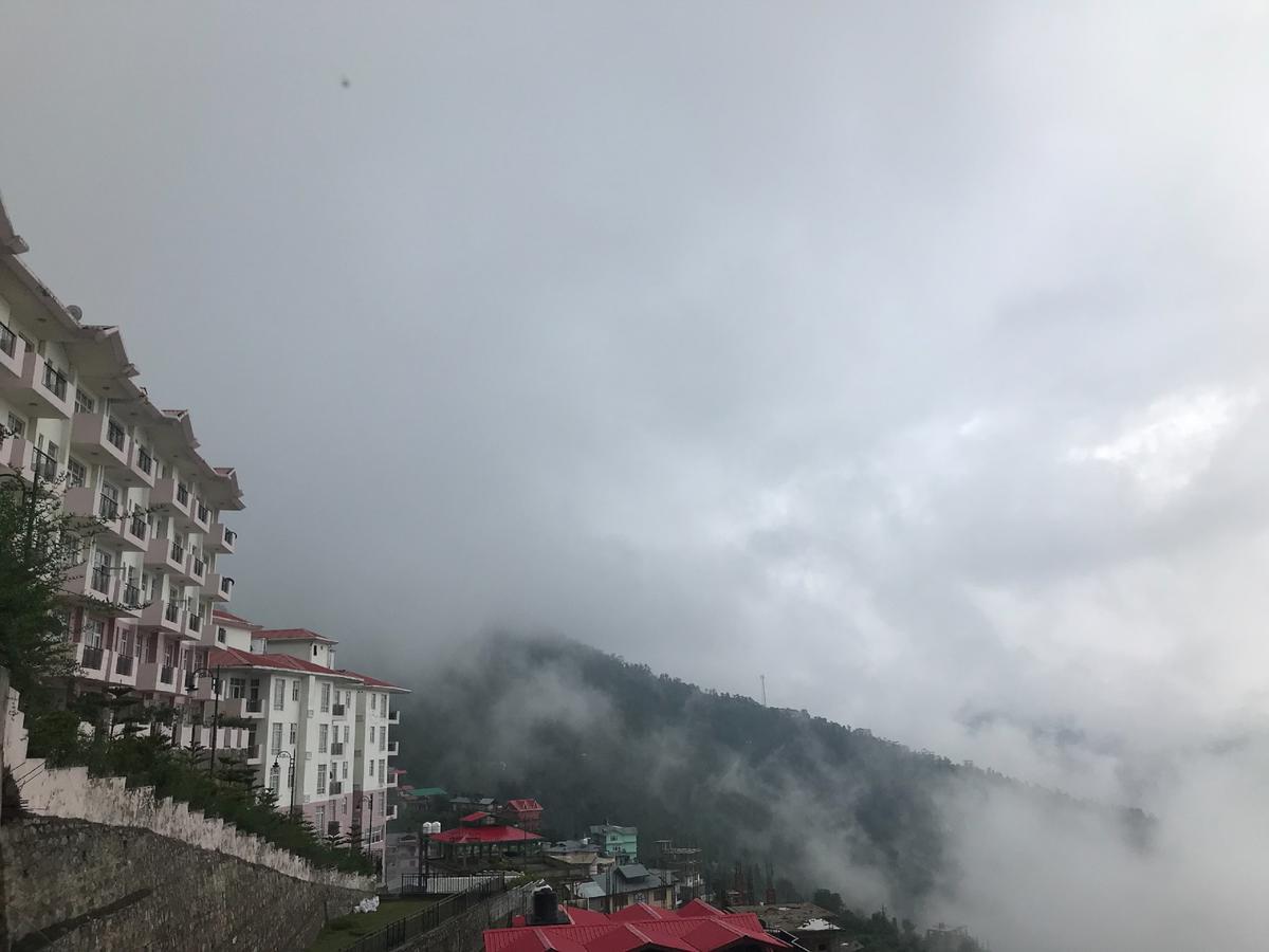 Spangle Heights Shimla, Suites And Residences Eksteriør bilde