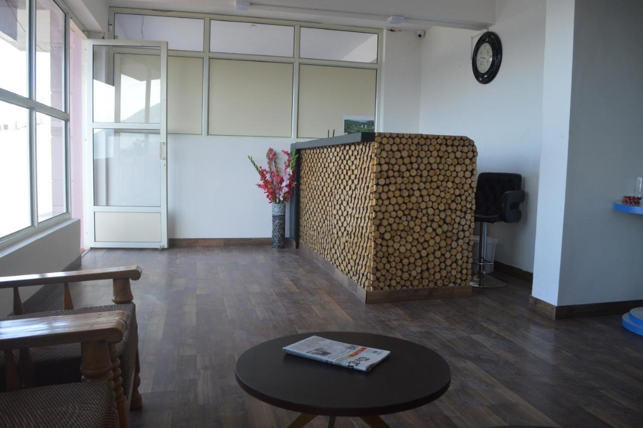 Spangle Heights Shimla, Suites And Residences Eksteriør bilde